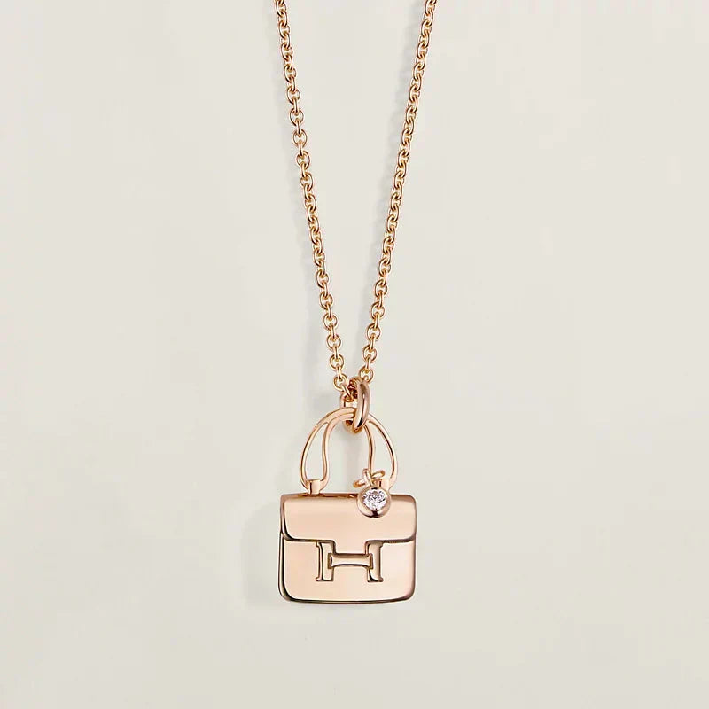 [Liorra]AMULETTE PEDANT Liorra GOLD NECKLACE