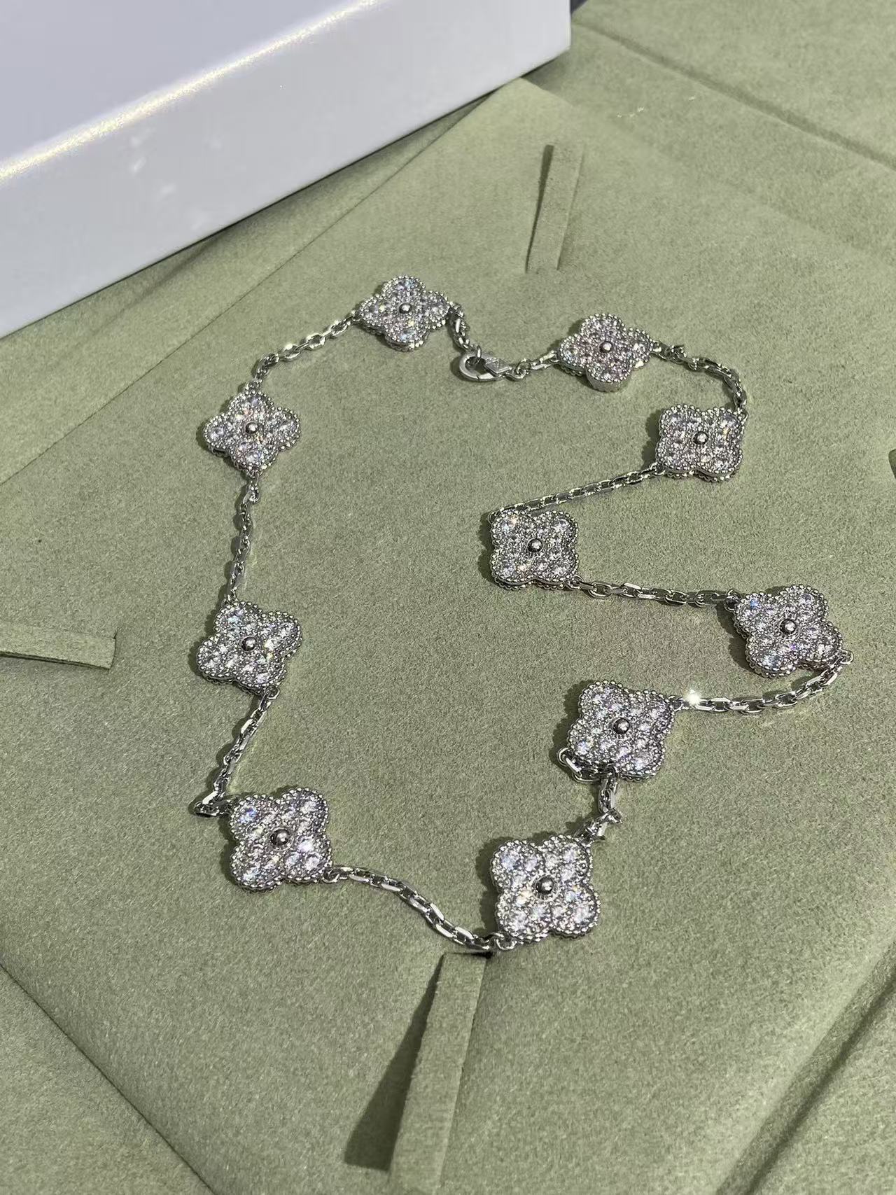 [Liorra Jewelry]CLOVER 10 MOTIFS  FULL DIAMOND NECKLACE