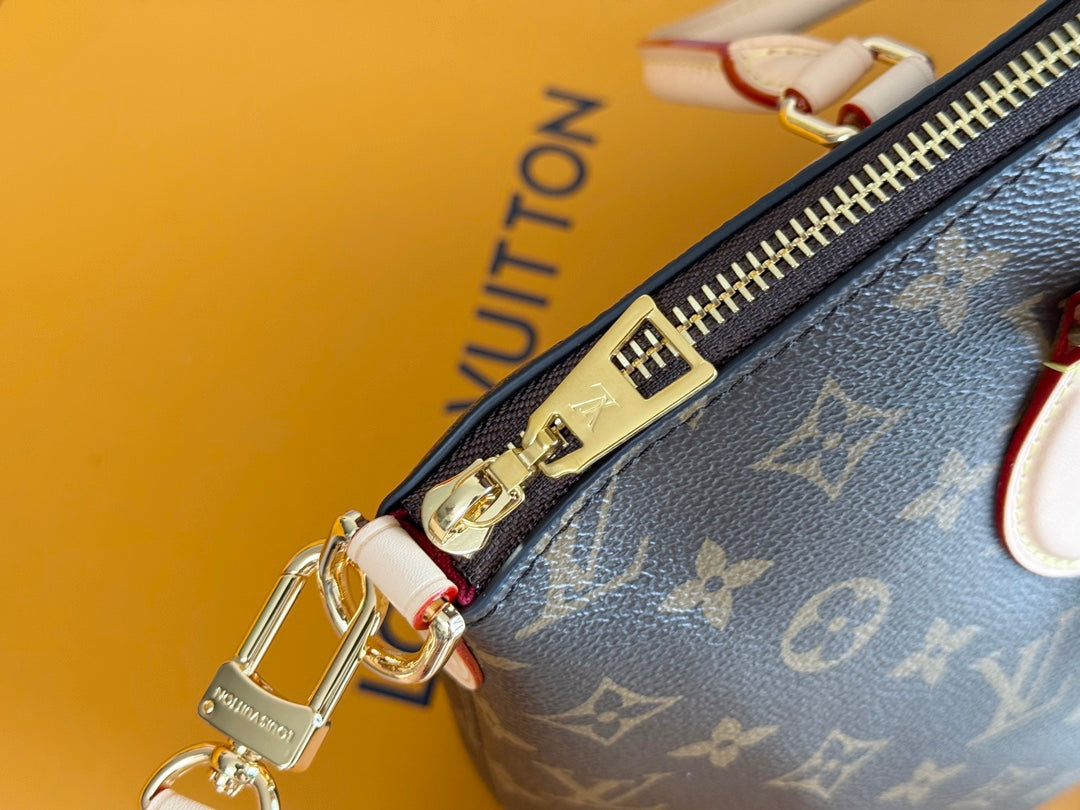 LV 25S BOÉTIE TOTE 25 IN BROWN MONOGRAM COATED CANVAS AND CALFSKIN GOLD HARDWARE