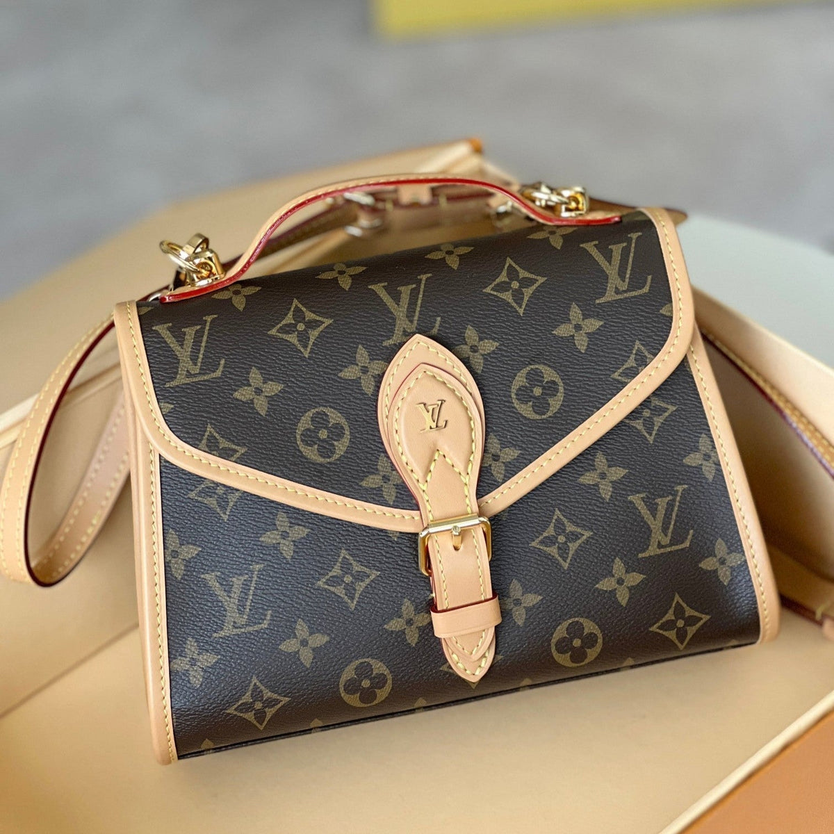 LV 25S KELLY 28 IN BROWN MONOGRAM COATED CANVAS LEATHER TRIM