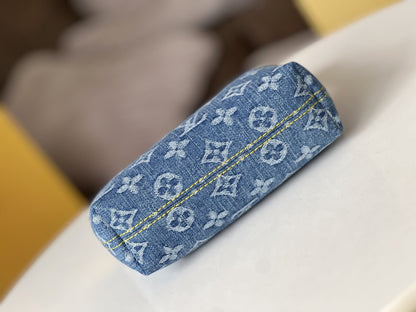 LV 25S HILLS POCHETTE 20 IN BLUE MONOGRAM DENIM CALFSKIN LEATHER STRAP