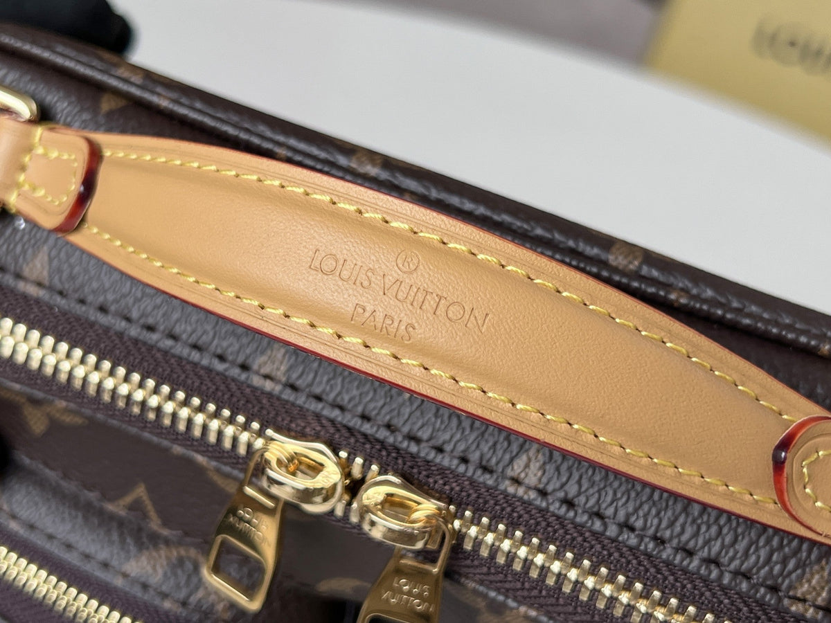 LV 25S UTILITY CROSSBODY HANDBAG 18 IN BROWN MONOGRAM CANVAS GOLD HARDWARE