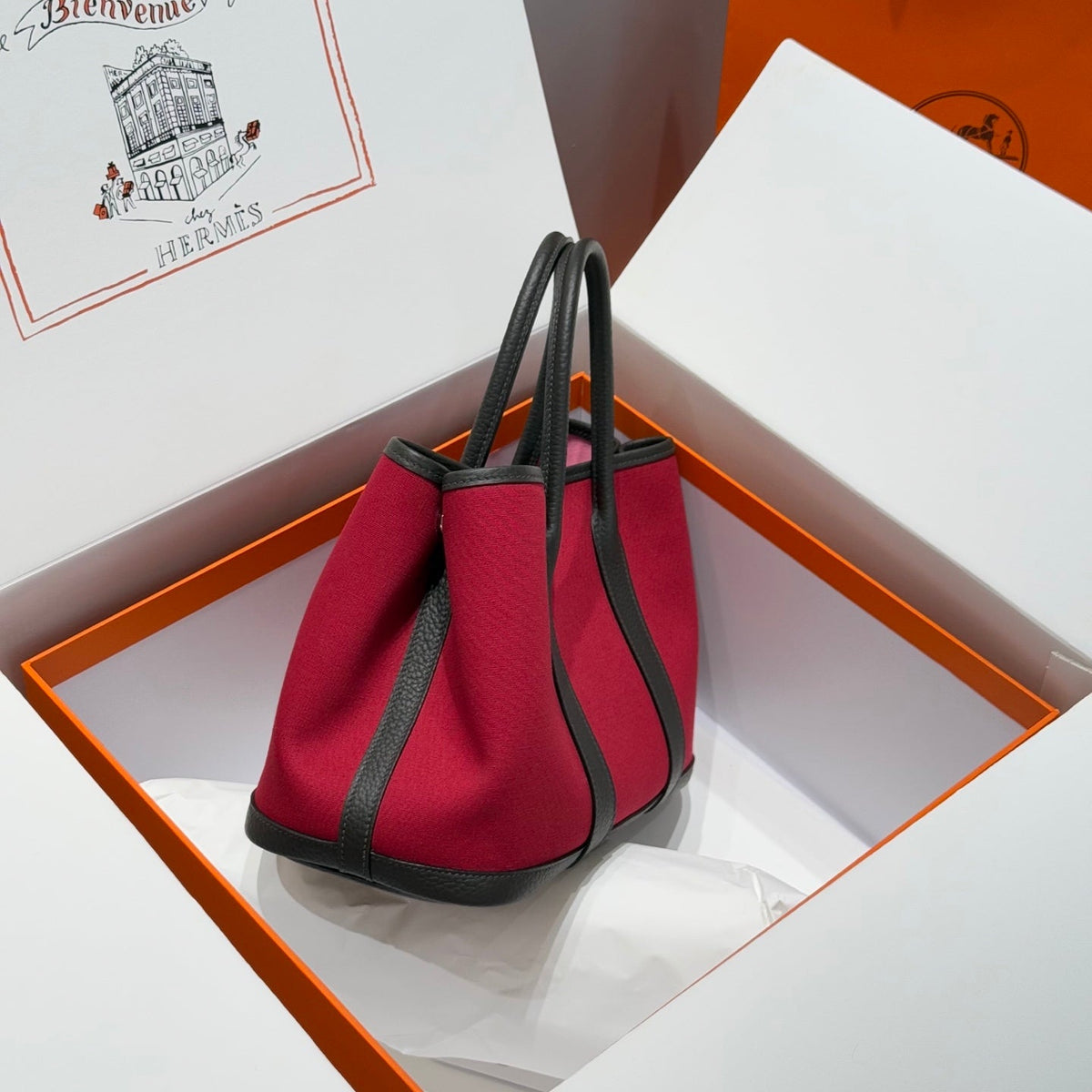 GARDEN PARTY 30CM IN RED TOILETS COTTON CANVAS AND DARK BROWN CALFSKIN PINK ON SIDE OTHER
