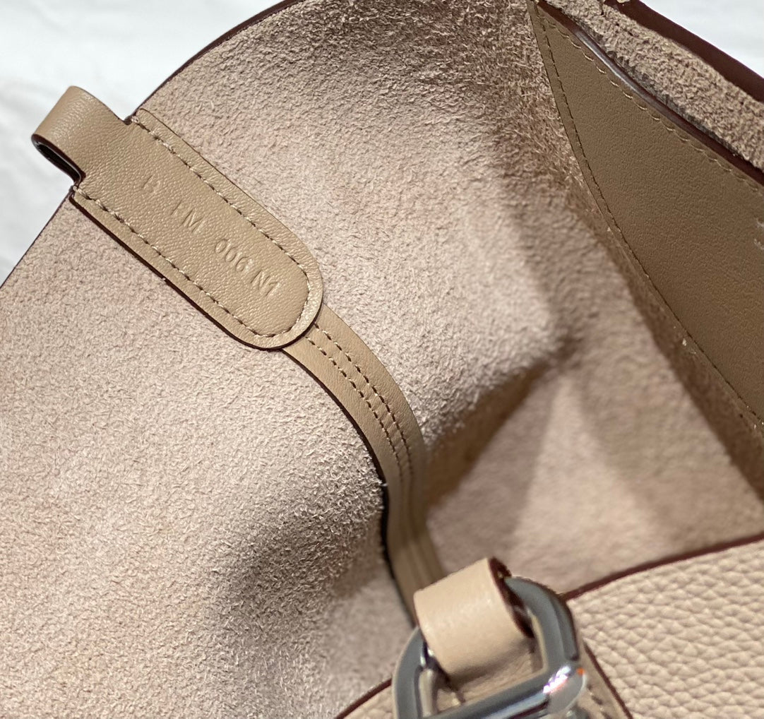 HERMES 25S IN THE LOOP 18 IN LIGHT BROWN CALFSKIN SILVER HARDWARE