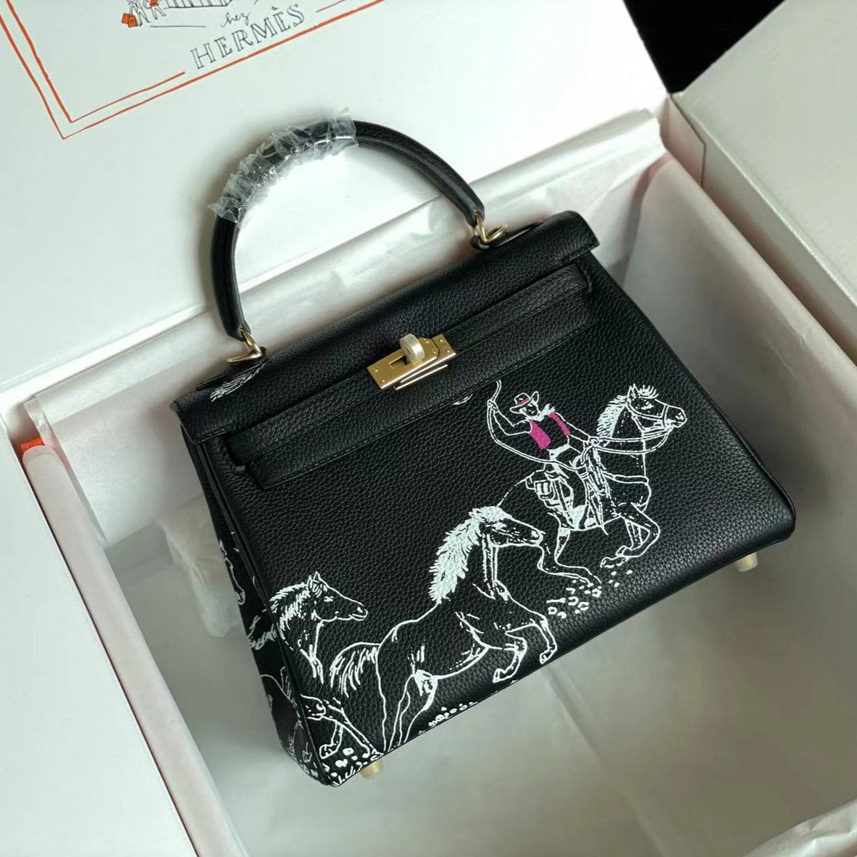 BIRKIN 25 BAG IN BLACK CALFSKIN WITH WHITE STICKER (MADE-TO-ODER)