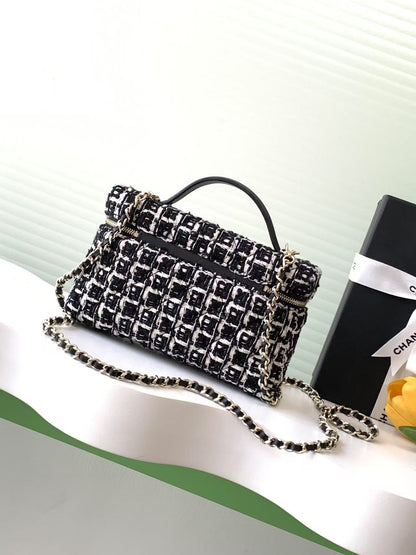 VANITY CASE 19 IN BLACK MIX WHITE QUILTED TWEED GOLD HARDWARE