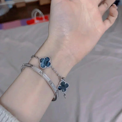 [Liorra]CLOVER 5 MOTIF PIETERSITE BRACELET COLLECTION