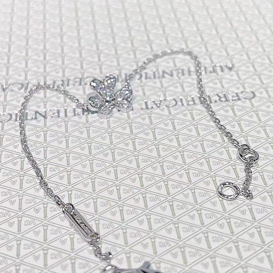 [Liorra]FRIVOLE SILVER FLOWER DIAMOND BRACELET