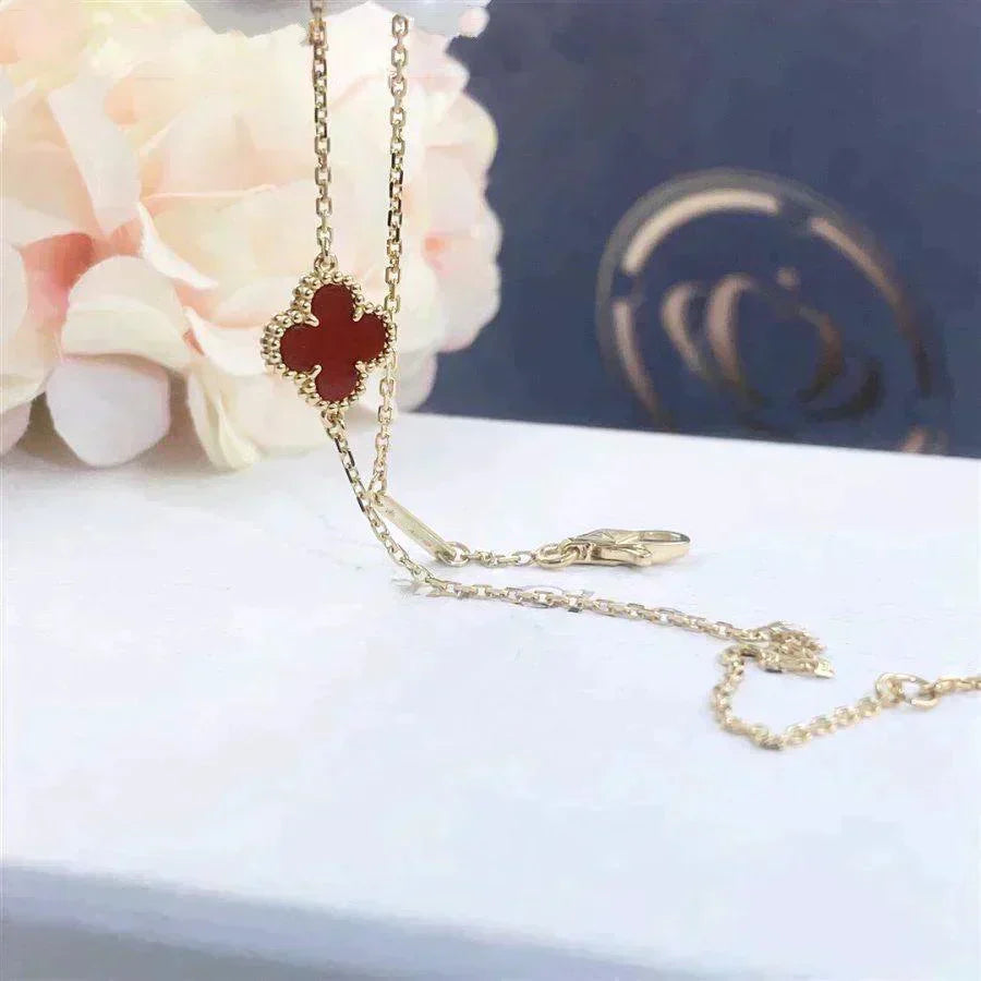 [Liorra]CLOVER  CARNELIAN SINGLE FLOWER BRACELET