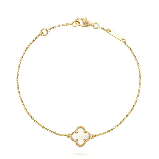 [Liorra]CLOVER WHITE MOP SINGLE FLOWER BRACELET